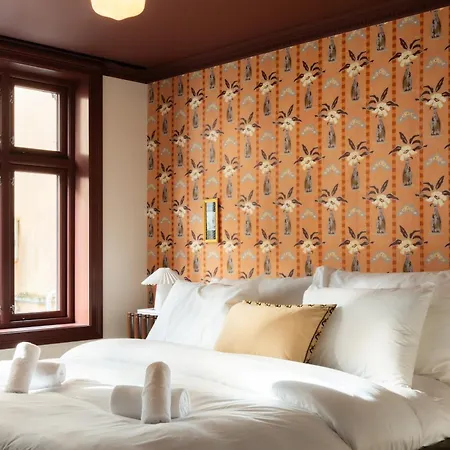 Bryggen Boutique L Uniquely L 2 Min To Floyen شقة *