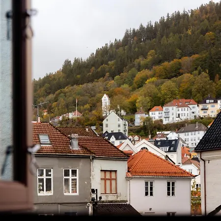 Bryggen Boutique L Uniquely L 2 Min To Floyen Apartamento
